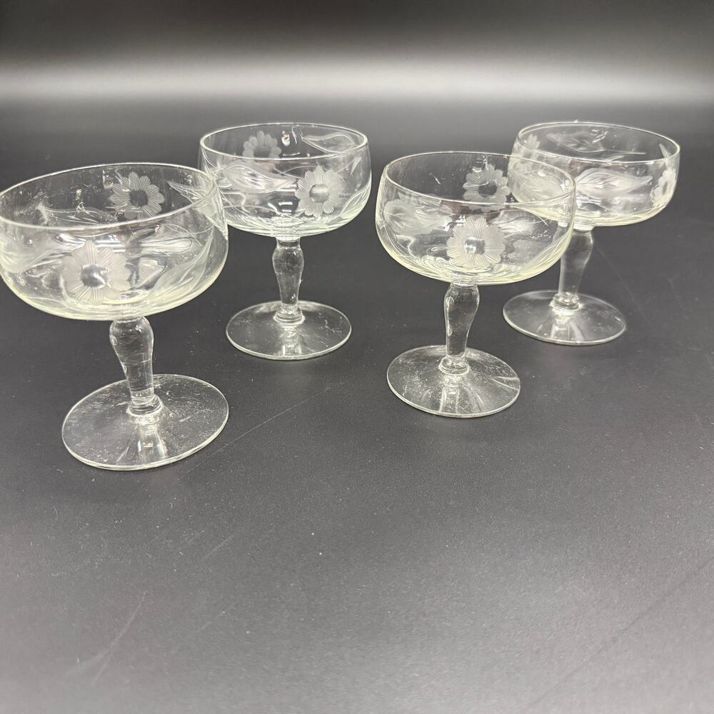 set of 4 vintage etched floral Champagne Sherbet Glasses 4" tall flowers leaves
